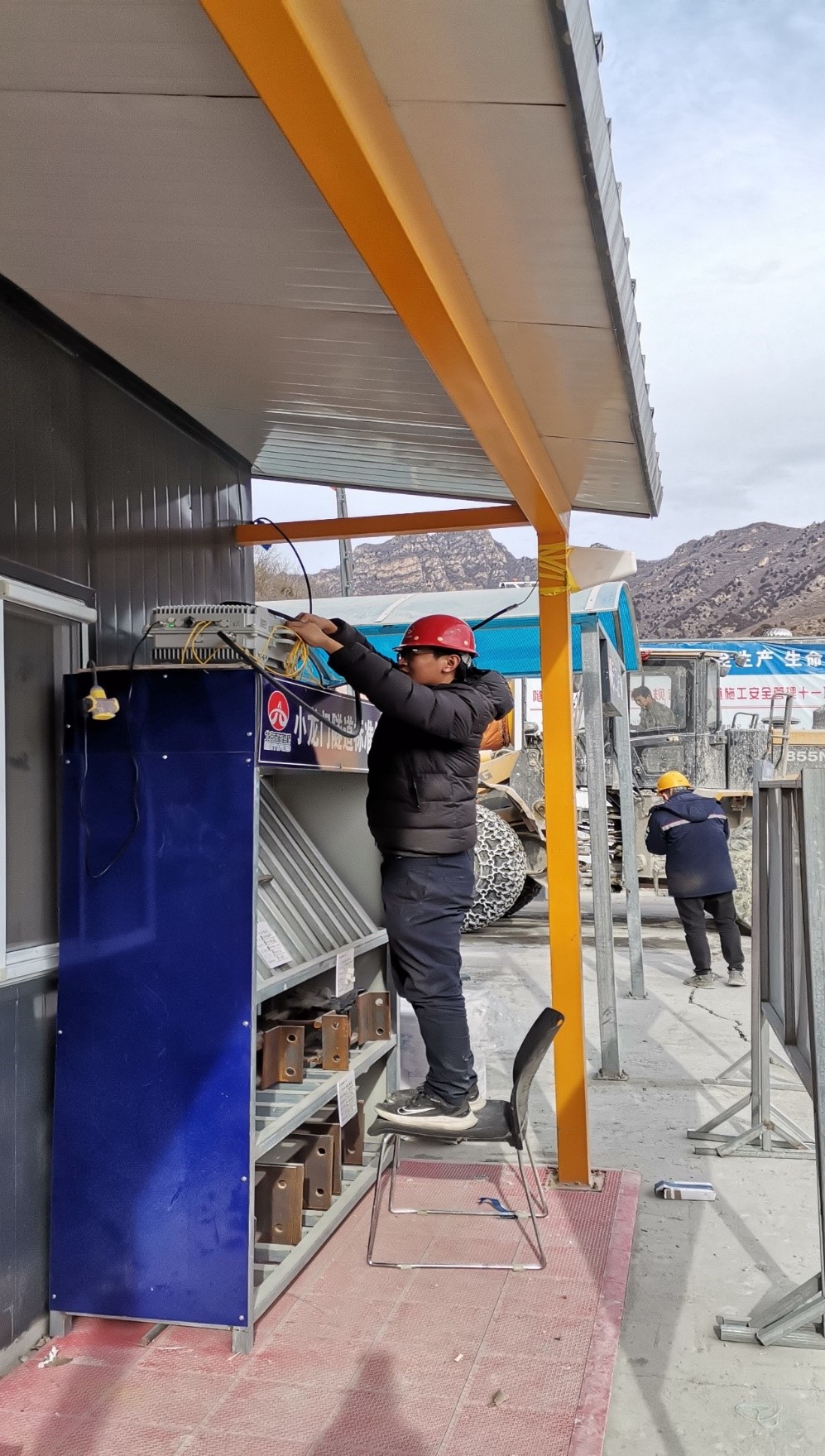 小(xiǎo)龍門(mén)隧道(dào)通(tōng)訊網絡實現(xiàn)了(le)全覆蓋