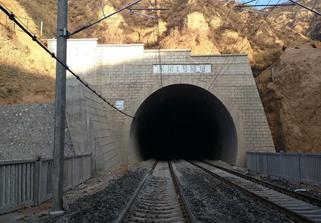 東(dōng)川隧道(dào)群