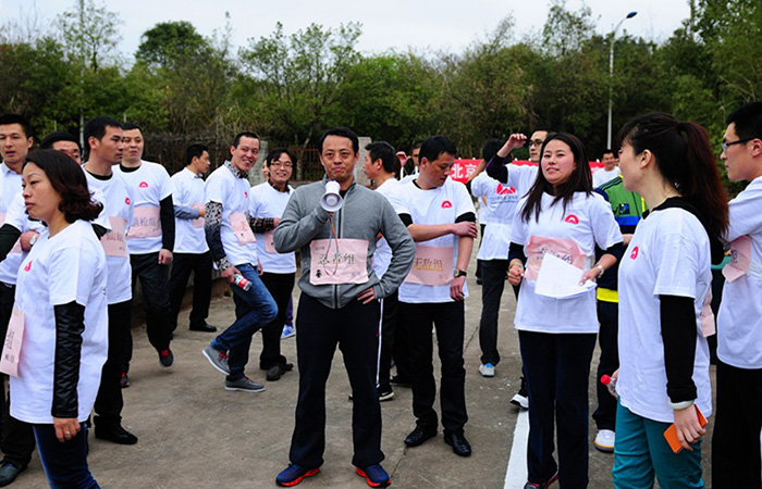 北(běi)京中隧2012年(nián)年(nián)會(huì)之運動會(huì)