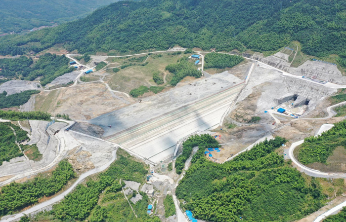 金(jīn)寨項目迎來(lái)國(guó)網新源公司觀摩團參觀交流