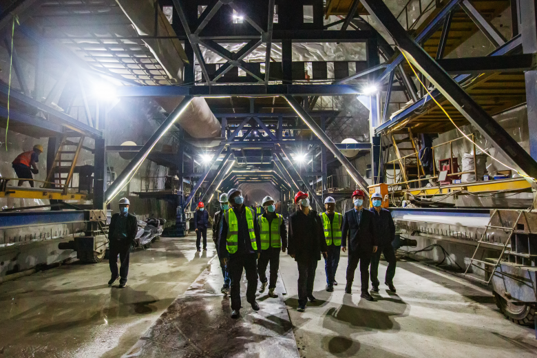 中建協對(duì)杭溫鐵(tiě)路(lù)創建“魯班獎”情況進行(xíng)現(xiàn)場(chǎng)檢查